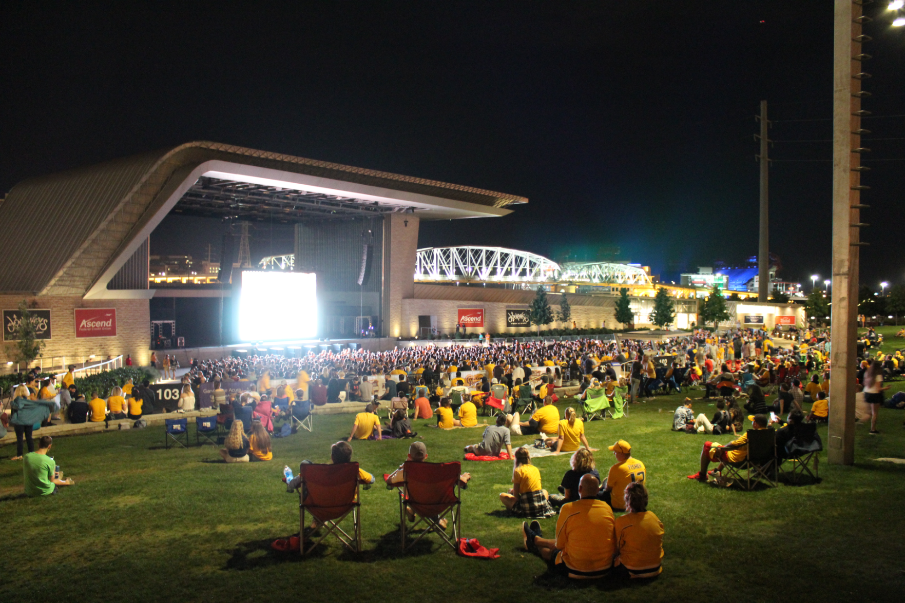 Smashville Engulfs Downtown for Game 4